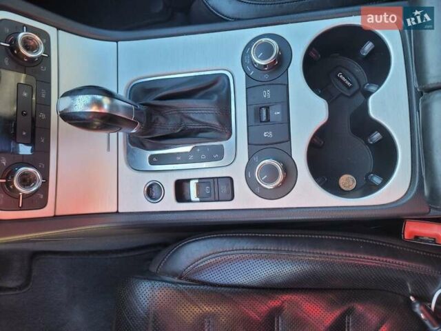 Фольксваген Туарег 2010 в Одессе на Automoto.ua Фольксваген Туарег, объемом двигателя 4.13 л и пробегом 254 тыс. км за 21000 $, фото 10 на Automoto.ua