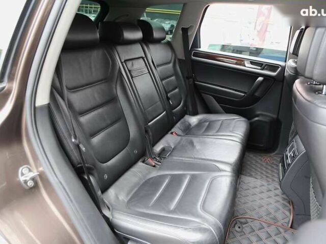 Фольксваген Туарег, объемом двигателя 3.6 л и пробегом 241 тыс. км за 13000 $, фото 8 на Automoto.ua