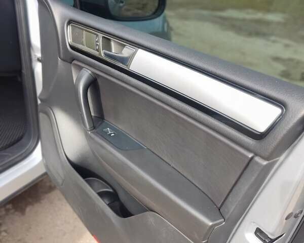 Фольксваген Туарег, об'ємом двигуна 3.6 л та пробігом 240 тис. км за 12999 $, фото 28 на Automoto.ua