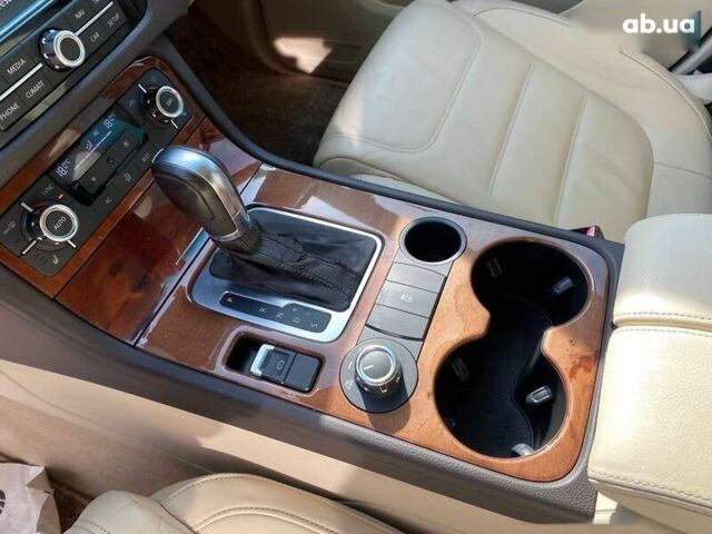 Фольксваген Туарег, объемом двигателя 3 л и пробегом 252 тыс. км за 15900 $, фото 17 на Automoto.ua