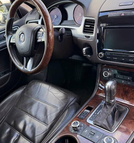 Фольксваген Туарег, об'ємом двигуна 2.97 л та пробігом 335 тис. км за 16500 $, фото 28 на Automoto.ua