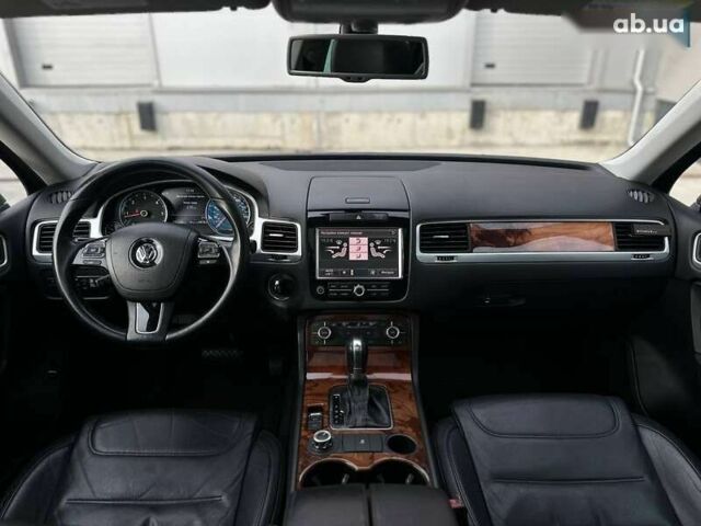 Фольксваген Туарег, об'ємом двигуна 3 л та пробігом 290 тис. км за 15490 $, фото 16 на Automoto.ua