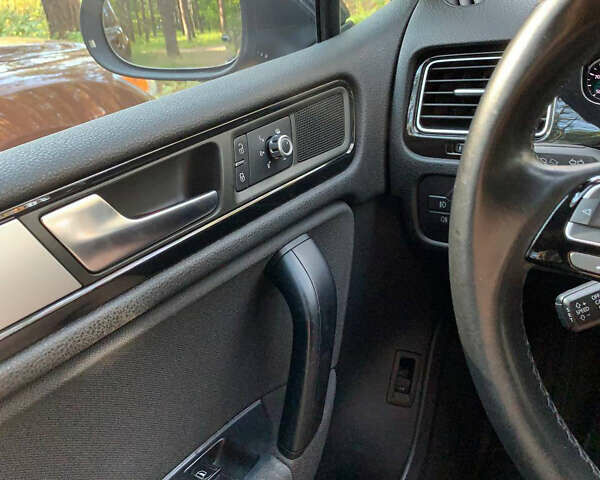 Фольксваген Туарег, объемом двигателя 3 л и пробегом 230 тыс. км за 19500 $, фото 37 на Automoto.ua