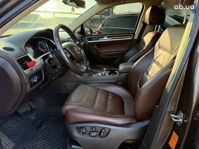 Фольксваген Туарег, об'ємом двигуна 3 л та пробігом 151 тис. км за 24990 $, фото 12 на Automoto.ua