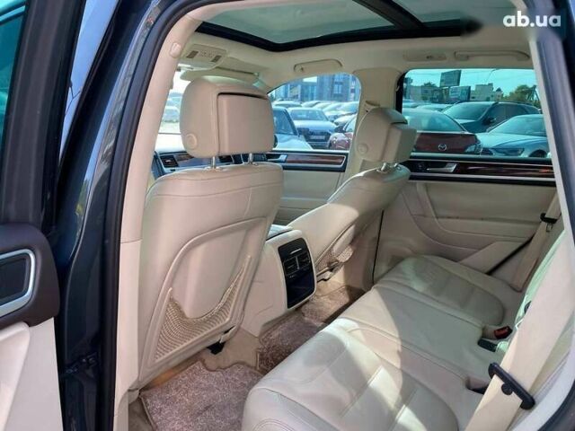 Фольксваген Туарег, объемом двигателя 3 л и пробегом 252 тыс. км за 15900 $, фото 21 на Automoto.ua
