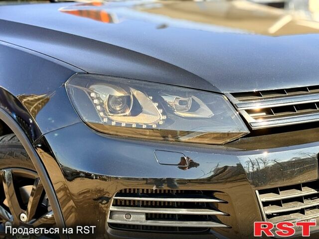 Фольксваген Туарег, объемом двигателя 30 л и пробегом 266 тыс. км за 15900 $, фото 1 на Automoto.ua