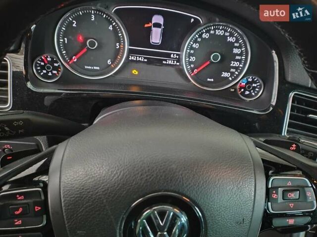 Фольксваген Туарег, объемом двигателя 3 л и пробегом 240 тыс. км за 18900 $, фото 8 на Automoto.ua