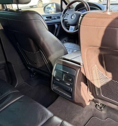 Фольксваген Туарег, об'ємом двигуна 2.97 л та пробігом 335 тис. км за 16500 $, фото 27 на Automoto.ua