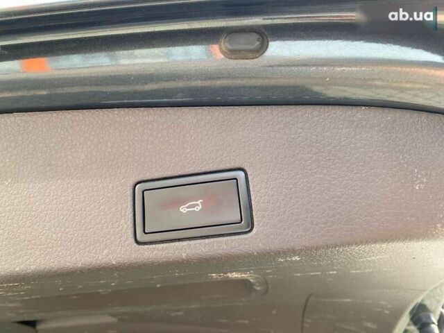 Фольксваген Туарег, объемом двигателя 3 л и пробегом 252 тыс. км за 15900 $, фото 27 на Automoto.ua