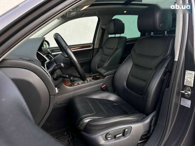 Фольксваген Туарег, об'ємом двигуна 3 л та пробігом 290 тис. км за 15490 $, фото 13 на Automoto.ua