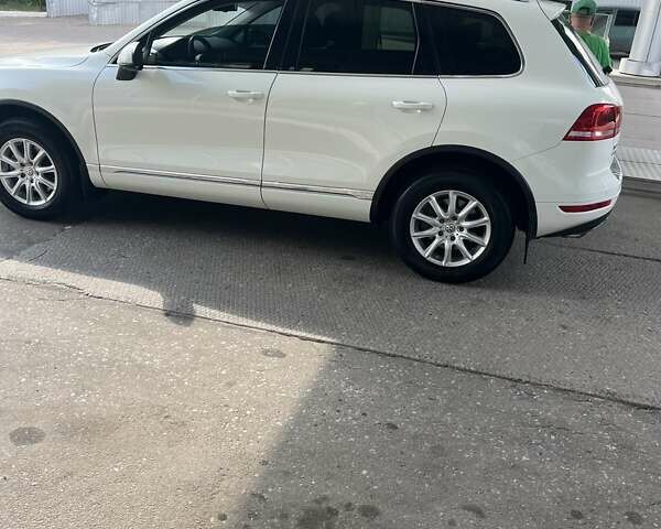 Фольксваген Туарег, объемом двигателя 2.97 л и пробегом 170 тыс. км за 20500 $, фото 4 на Automoto.ua