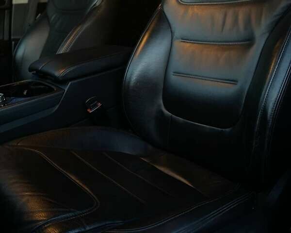 Фольксваген Туарег, объемом двигателя 3 л и пробегом 275 тыс. км за 21000 $, фото 14 на Automoto.ua