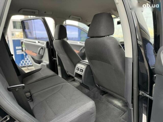 Фольксваген Туарег, объемом двигателя 3 л и пробегом 207 тыс. км за 15700 $, фото 25 на Automoto.ua