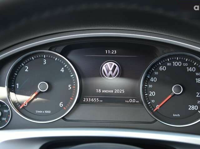 Фольксваген Туарег, об'ємом двигуна 3 л та пробігом 233 тис. км за 19998 $, фото 19 на Automoto.ua