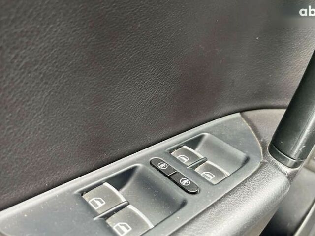 Фольксваген Туарег, объемом двигателя 3 л и пробегом 370 тыс. км за 17800 $, фото 9 на Automoto.ua