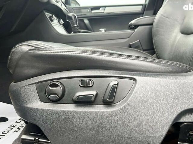 Фольксваген Туарег, объемом двигателя 3 л и пробегом 370 тыс. км за 17800 $, фото 13 на Automoto.ua