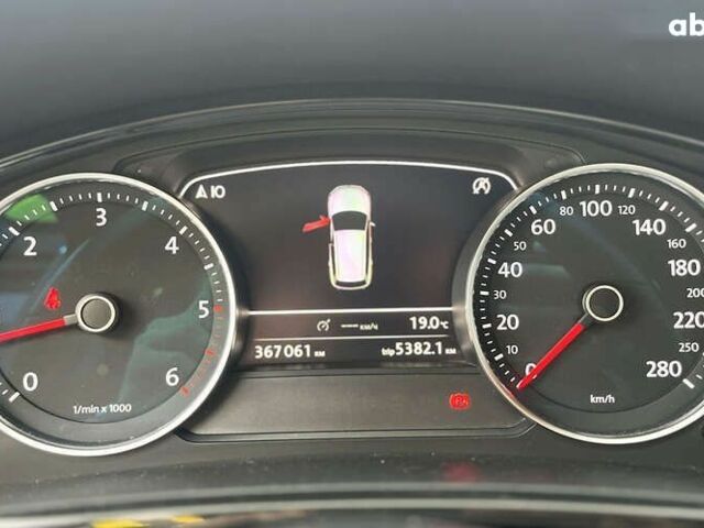 Фольксваген Туарег, объемом двигателя 3 л и пробегом 370 тыс. км за 17800 $, фото 15 на Automoto.ua