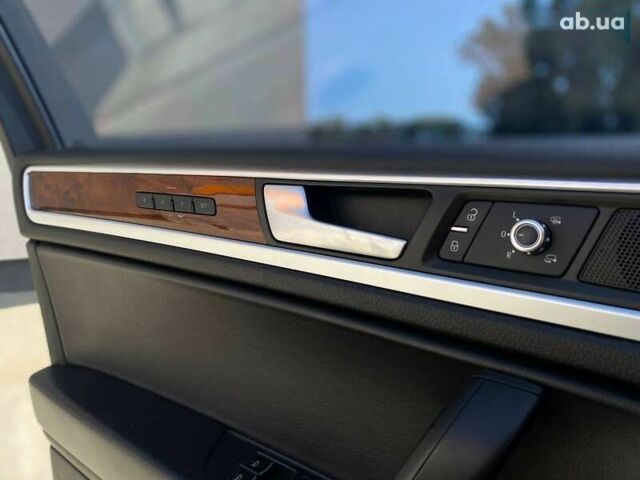 Фольксваген Туарег, объемом двигателя 3 л и пробегом 264 тыс. км за 19990 $, фото 17 на Automoto.ua