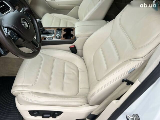 Фольксваген Туарег, об'ємом двигуна 3 л та пробігом 237 тис. км за 14999 $, фото 26 на Automoto.ua