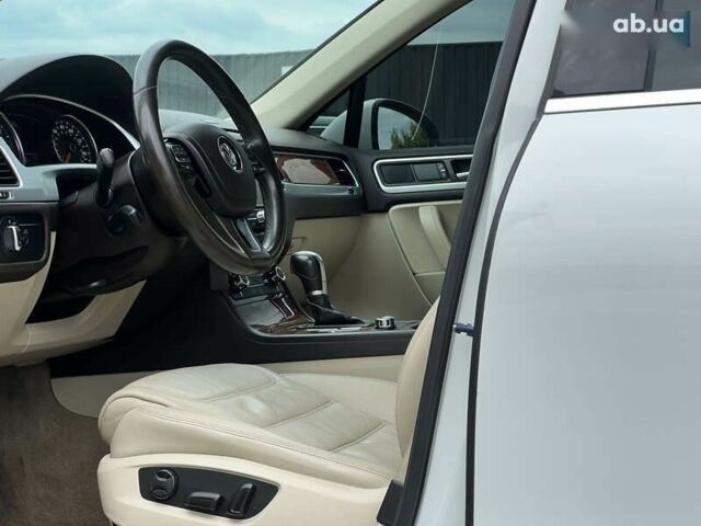 Фольксваген Туарег, об'ємом двигуна 3 л та пробігом 237 тис. км за 14999 $, фото 23 на Automoto.ua