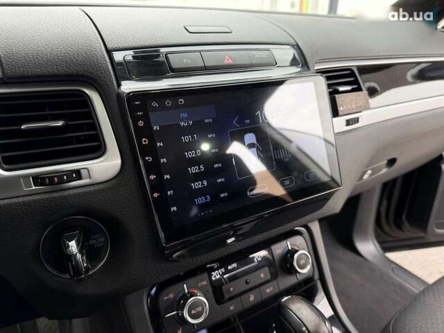 Фольксваген Туарег, объемом двигателя 3 л и пробегом 207 тыс. км за 15700 $, фото 22 на Automoto.ua