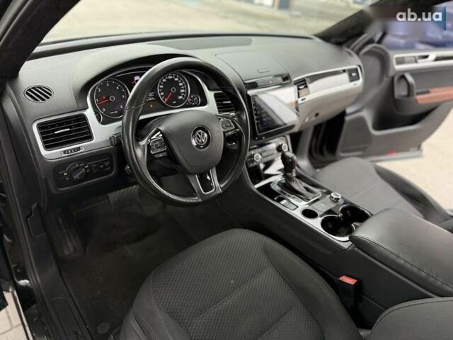 Фольксваген Туарег, объемом двигателя 3 л и пробегом 207 тыс. км за 15700 $, фото 16 на Automoto.ua