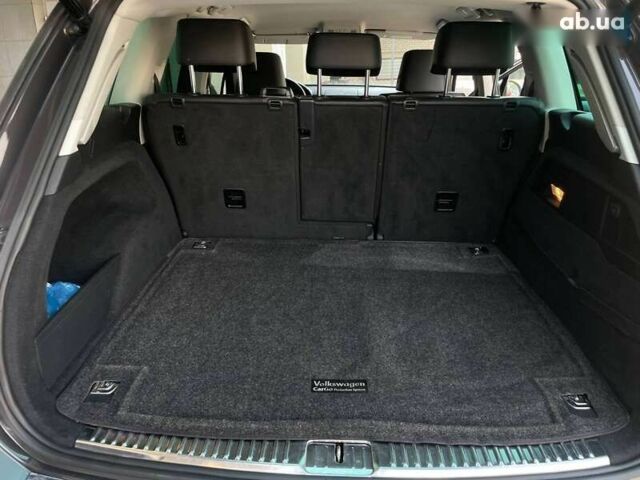 Фольксваген Туарег, об'ємом двигуна 3 л та пробігом 270 тис. км за 18999 $, фото 23 на Automoto.ua