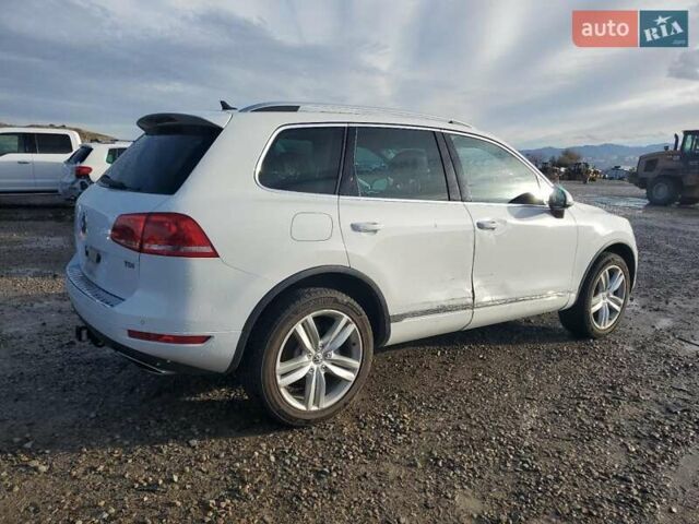 Фольксваген Туарег, объемом двигателя 2.97 л и пробегом 152 тыс. км за 3500 $, фото 3 на Automoto.ua