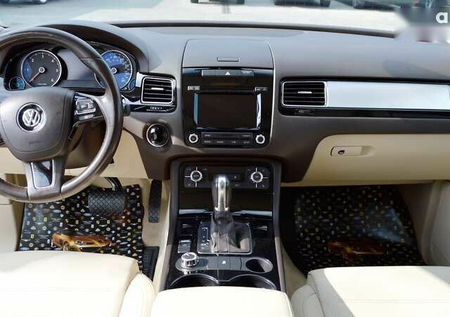 Фольксваген Туарег, объемом двигателя 3 л и пробегом 272 тыс. км за 16900 $, фото 19 на Automoto.ua