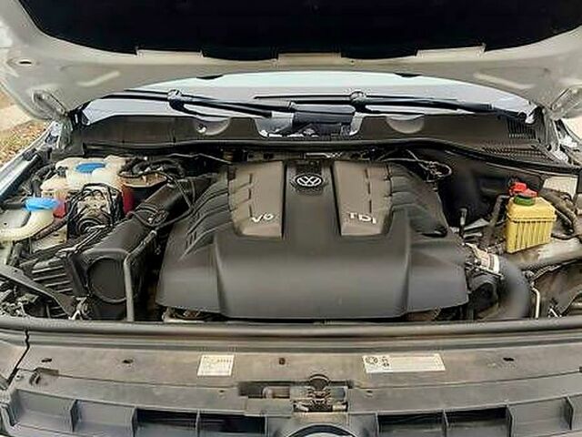 Фольксваген Туарег, объемом двигателя 3 л и пробегом 212 тыс. км за 17000 $, фото 2 на Automoto.ua