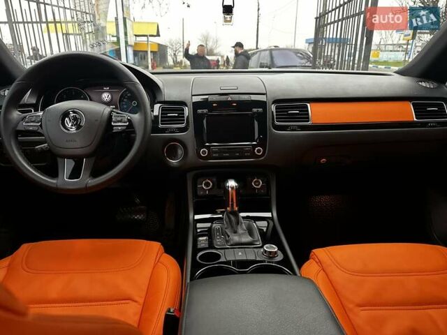 Фольксваген Туарег, объемом двигателя 2.97 л и пробегом 258 тыс. км за 17000 $, фото 10 на Automoto.ua