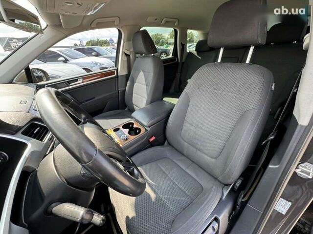 Фольксваген Туарег, об'ємом двигуна 3 л та пробігом 214 тис. км за 16990 $, фото 19 на Automoto.ua