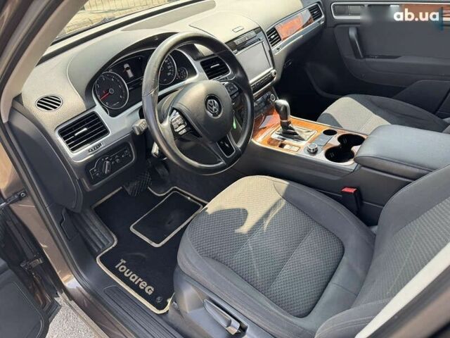 Фольксваген Туарег, об'ємом двигуна 3 л та пробігом 214 тис. км за 16990 $, фото 15 на Automoto.ua