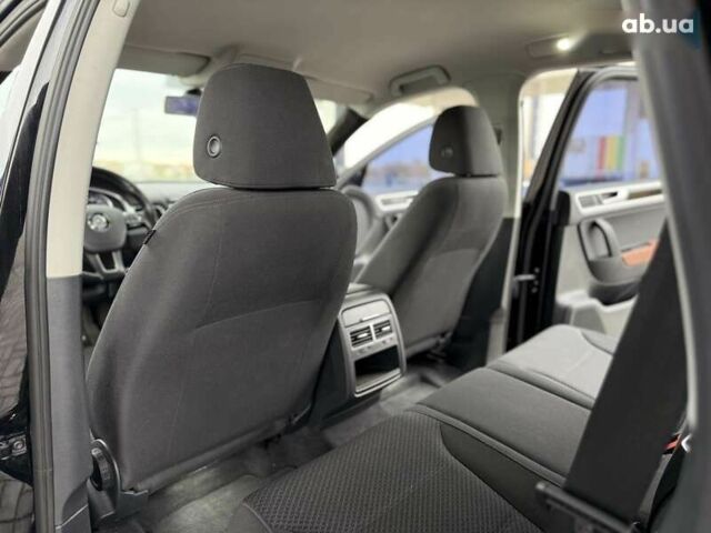 Фольксваген Туарег, объемом двигателя 3 л и пробегом 207 тыс. км за 15700 $, фото 26 на Automoto.ua