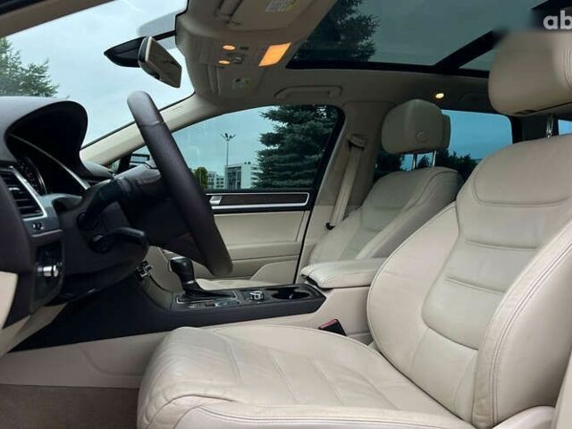 Фольксваген Туарег, объемом двигателя 3 л и пробегом 247 тыс. км за 20300 $, фото 20 на Automoto.ua