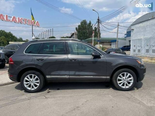 Фольксваген Туарег, об'ємом двигуна 3 л та пробігом 270 тис. км за 18999 $, фото 13 на Automoto.ua