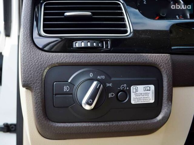 Фольксваген Туарег, об'ємом двигуна 3 л та пробігом 272 тис. км за 17500 $, фото 18 на Automoto.ua