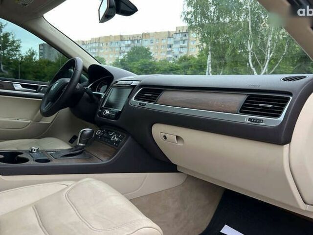 Фольксваген Туарег, объемом двигателя 3 л и пробегом 247 тыс. км за 20300 $, фото 9 на Automoto.ua