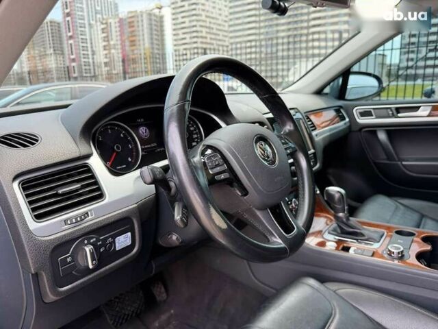 Фольксваген Туарег, об'ємом двигуна 3 л та пробігом 180 тис. км за 20700 $, фото 9 на Automoto.ua