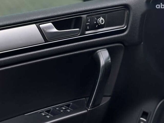 Фольксваген Туарег, об'ємом двигуна 3 л та пробігом 260 тис. км за 18500 $, фото 7 на Automoto.ua