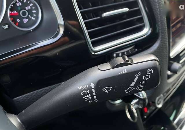 Фольксваген Туарег, объемом двигателя 3 л и пробегом 280 тыс. км за 18000 $, фото 22 на Automoto.ua