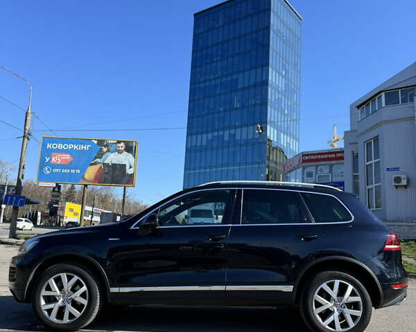 Фольксваген Туарег, объемом двигателя 3 л и пробегом 244 тыс. км за 20500 $, фото 4 на Automoto.ua