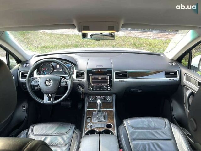 Фольксваген Туарег, объемом двигателя 3 л и пробегом 255 тыс. км за 18900 $, фото 17 на Automoto.ua