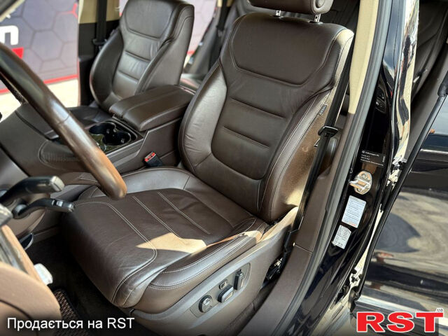 Фольксваген Туарег, объемом двигателя 3 л и пробегом 283 тыс. км за 20999 $, фото 10 на Automoto.ua