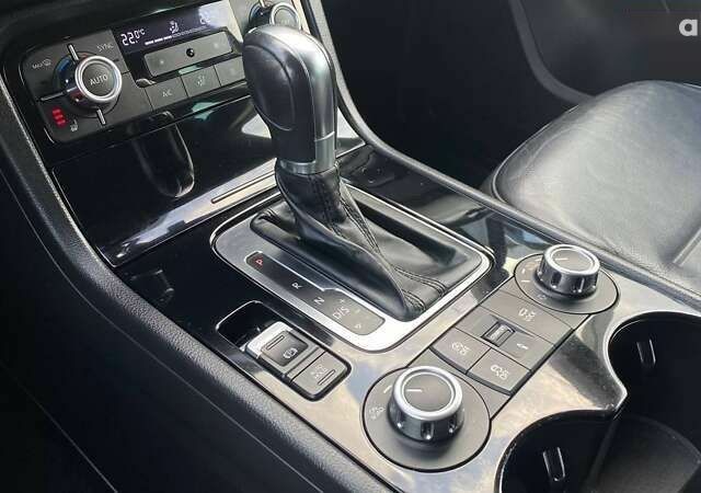 Фольксваген Туарег, объемом двигателя 3 л и пробегом 280 тыс. км за 18000 $, фото 21 на Automoto.ua