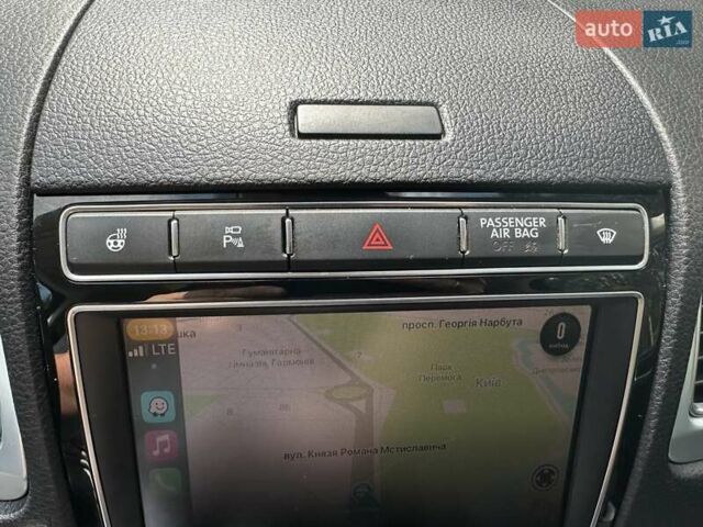 Фольксваген Туарег, об'ємом двигуна 2.97 л та пробігом 202 тис. км за 29999 $, фото 19 на Automoto.ua