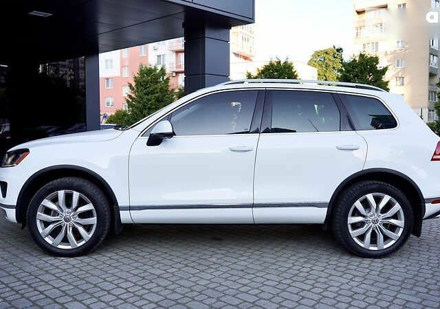 Фольксваген Туарег, объемом двигателя 3 л и пробегом 123 тыс. км за 23500 $, фото 14 на Automoto.ua