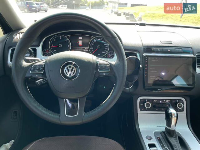 Фольксваген Туарег, об'ємом двигуна 3 л та пробігом 298 тис. км за 17300 $, фото 8 на Automoto.ua