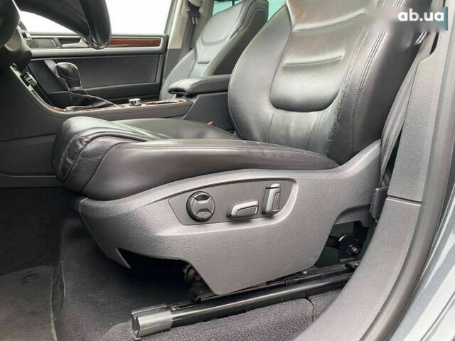 Фольксваген Туарег, объемом двигателя 3 л и пробегом 157 тыс. км за 24300 $, фото 24 на Automoto.ua