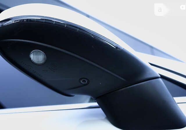 Фольксваген Туарег, объемом двигателя 3 л и пробегом 123 тыс. км за 23500 $, фото 2 на Automoto.ua